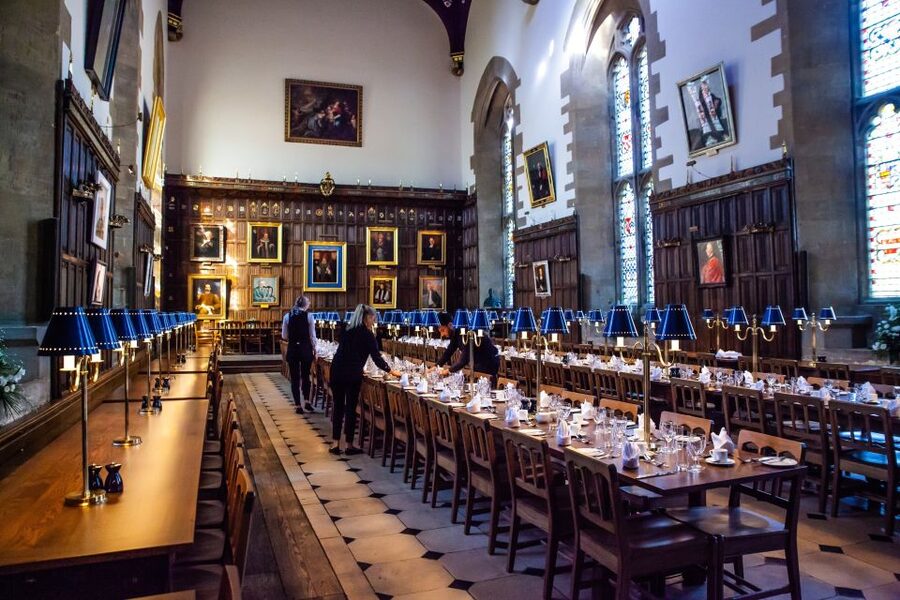 Oxford: University Walking Tour with Christ Church Visit - C. S. Lewis, Tolkien, and the literary Oxford route