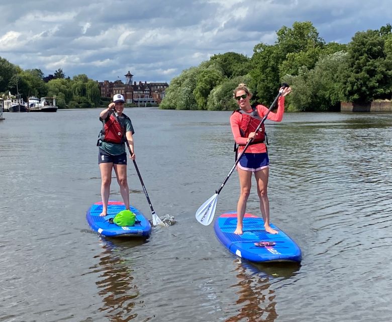Paddleboard Experience on the beautiful Thames at Richmond - Learning to stand without panic