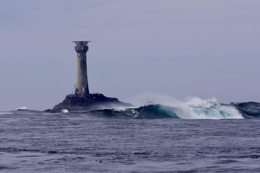 Penzance: Land's End Boat Tour with Wildlife Guides - Leaving Penzance Harbour for the Cornish Coast