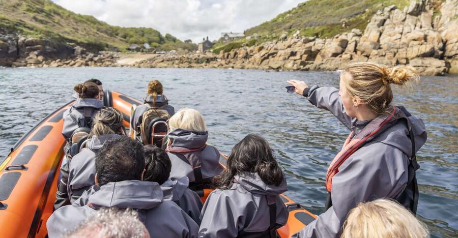 Penzance: Land's End Boat Tour with Wildlife Guides - How the Guides Add Value
