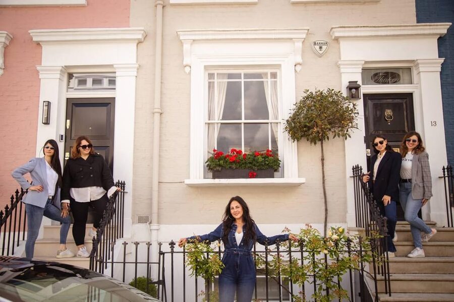 Photoshoot at Notting hill,Covent Garden,St Paul Cathedral - Who will enjoy this photoshoot most?