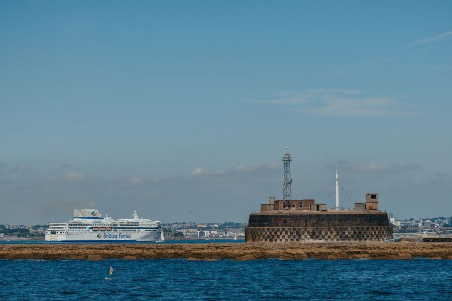 Plymouth: 1-Hour Scenic Harbour Cruise - Passing Plymouth Hoe and Drake’s Island