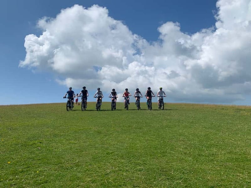 Poole: Old Harry Rocks and Corfé Castle Guided E-bike Tour - Old Harry Rocks, the signature stop