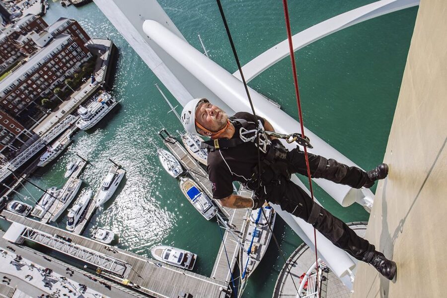 Portsmouth: Spinnaker Tower Abseiling Experience - Should you book the Spinnaker Tower abseil?