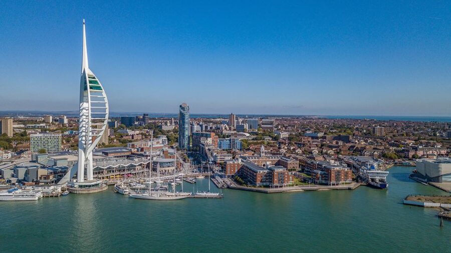 Portsmouth: Spinnaker Tower High Tea in the Clouds - A High Tea Above Portsmouth Harbour