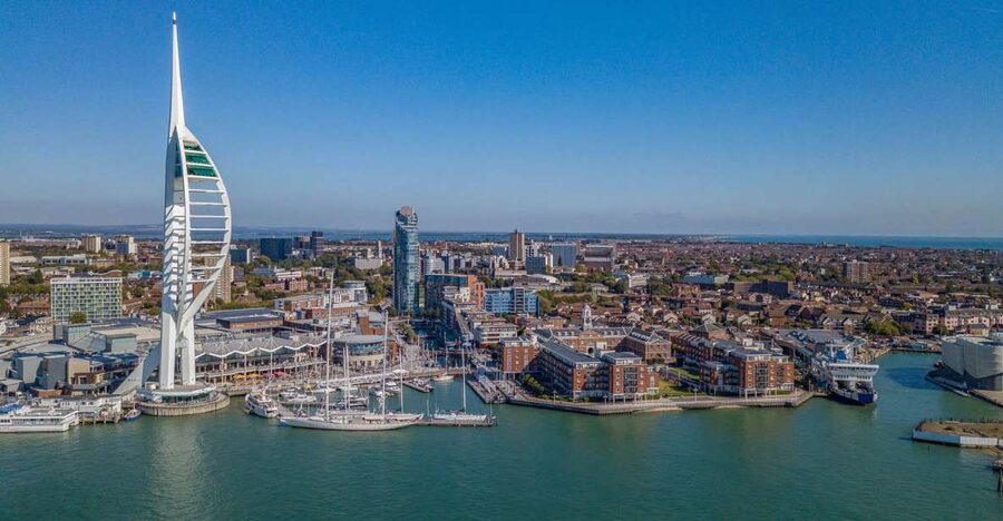 Portsmouth: Spinnaker Tower Ticket - Arriving at Spinnaker Tower in Gunwharf
