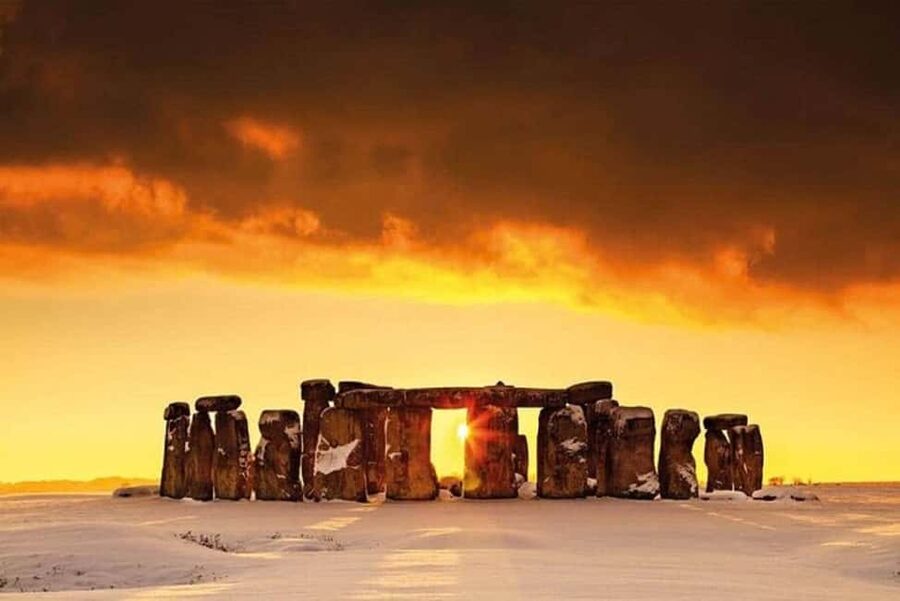 Private Driver guided tour Stonehenge Windsor castle & Bath. - Is $1,484 good value?
