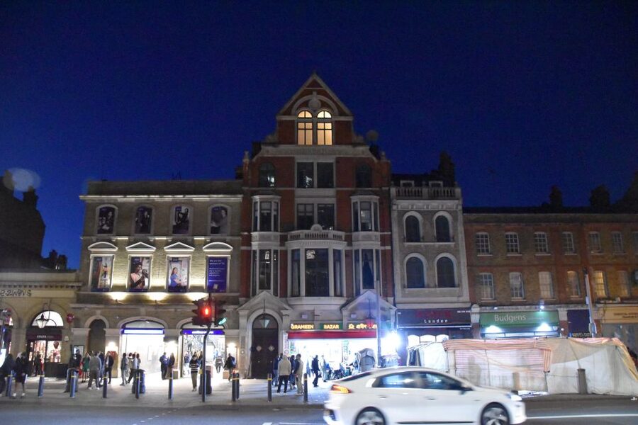 Private Jack The Ripper Tour of London - The guide makes or breaks the evening