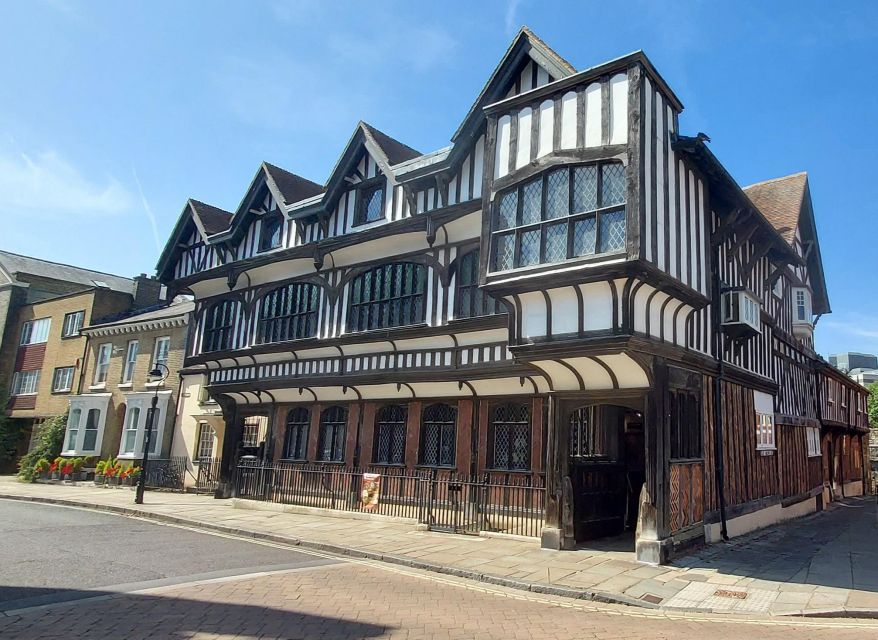 Private Southampton Walking Tour - Walking the City Walls and old Southampton