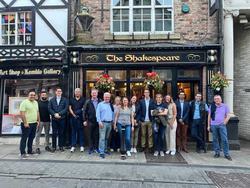 Pub and History Tour Durham City - Saddler Street, folklore, and the first cask ale