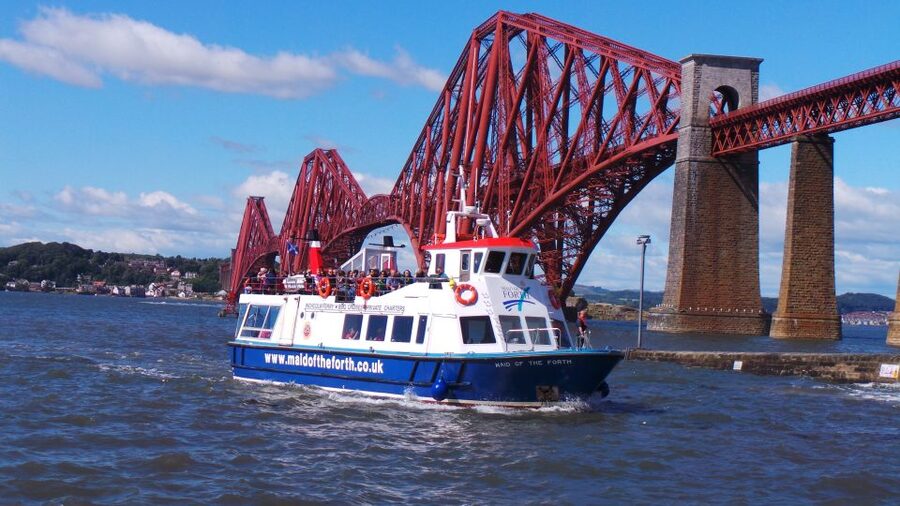 Queensferry: Maid of the Forth 1.5-Hour Sightseeing Cruise - Timing, weather, and small practical choices