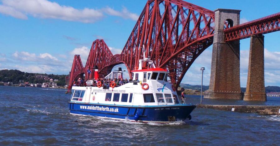Queensferry: Maid of the Forth 1.5-Hour Sightseeing Cruise - Inchgarvie Island and the open Firth