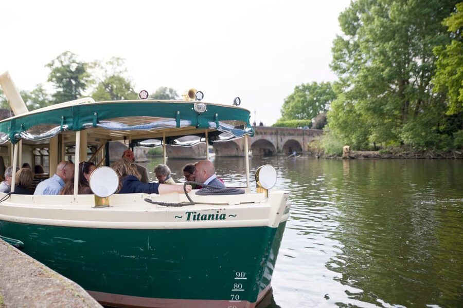 River Avon Gin Tasting Cruise - The final Stratford gin and tonic