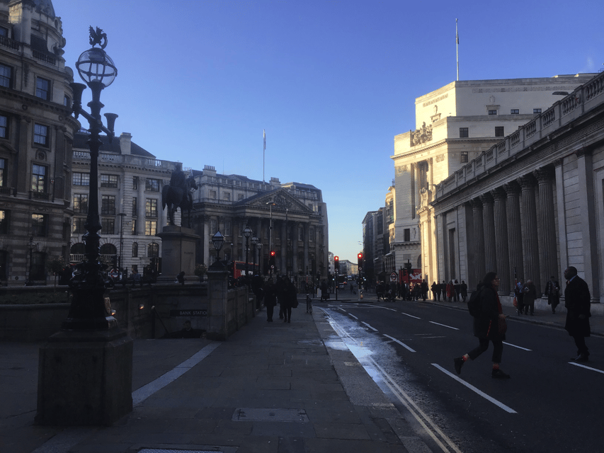 Roman London Walking Tour - The old baths and the largest Roman building north of the Alps
