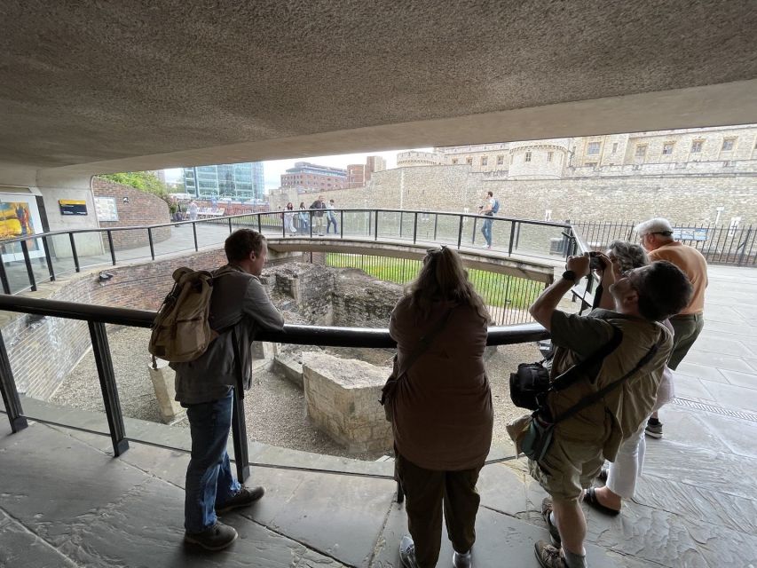Roman Ruins to Blitz Bombings: London's Fiery History - St Pauls Cathedral and Christopher Wrens London