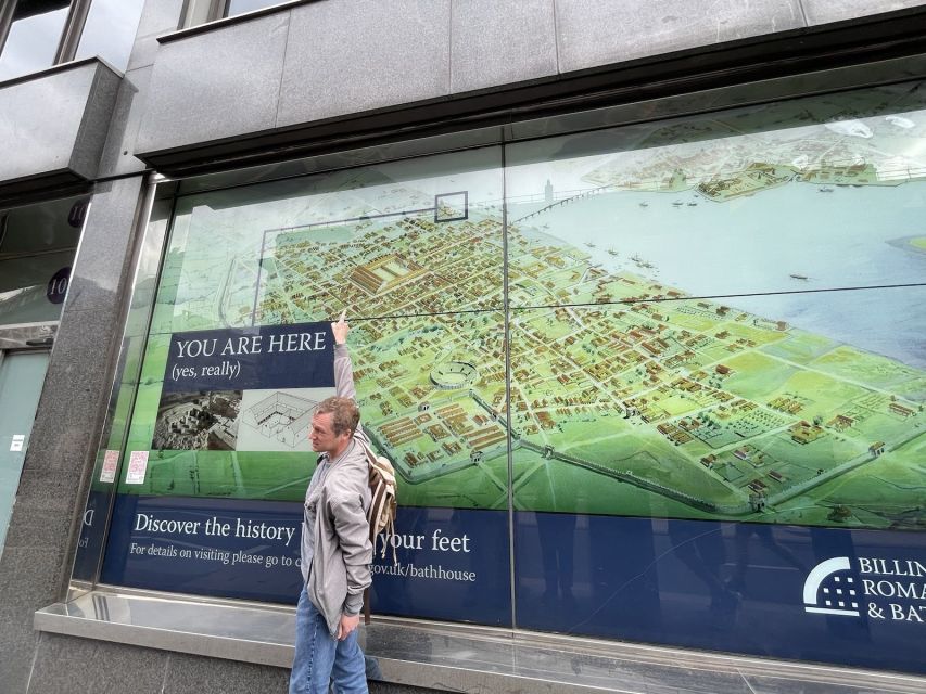 Roman Ruins to Blitz Bombings: London's Fiery History - Guildhall and the old civic London