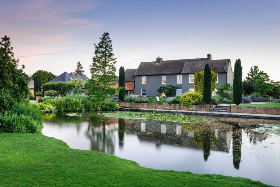Royal Horticultural Society: Hyde Hall Garden Ticket - The Rose Garden and Rope Rose Walk