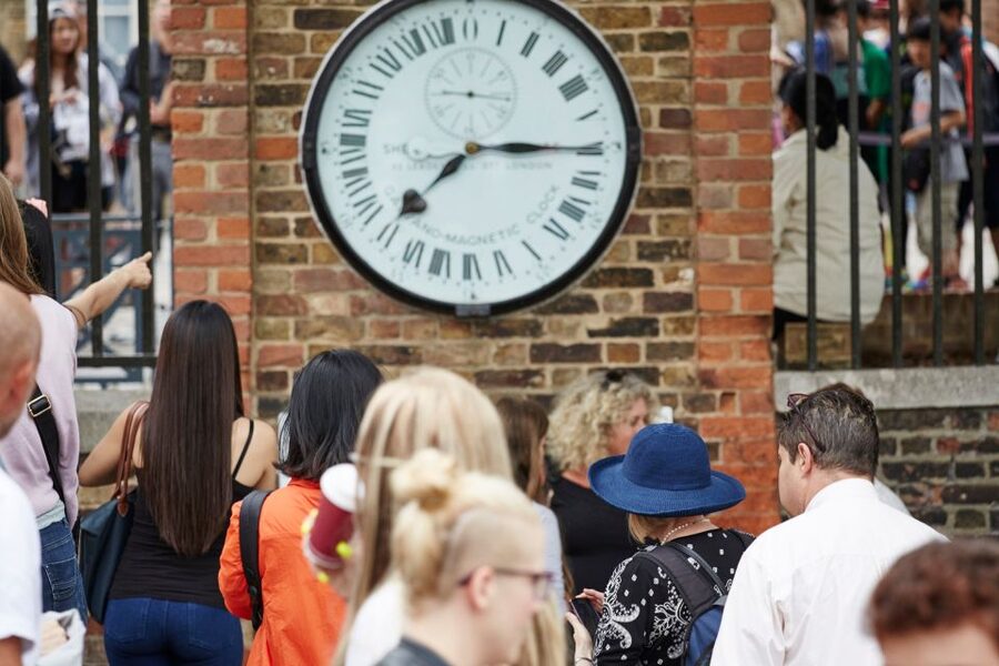 Royal Observatory Greenwich & Prime Meridian Entrance Ticket - The Prime Meridian and the two-hemisphere photo