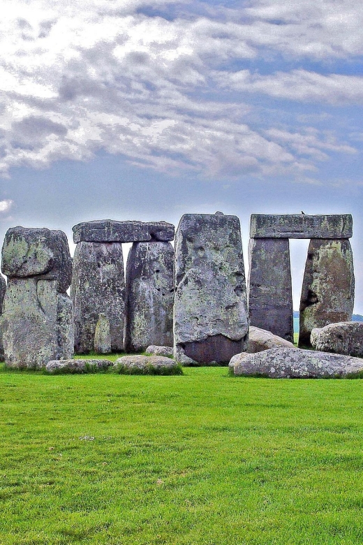 Royal Windsor Castle and Stonehenge Private Tour with passes - How the private format changes the day