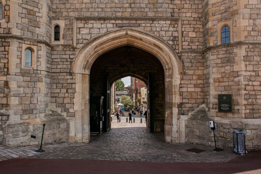 Royal Windsor Castle Tour Private including tickets - St George’s Chapel In Twenty Minutes