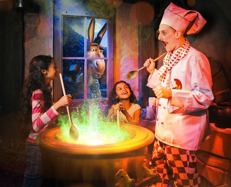 SEA LIFE London & DreamWorks Shrek's Adventure: Combo Ticket - The English-language issue at Shrek’s Adventure