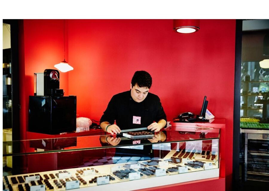 Self Guided Tour of London's Hidden Chocolate Shops - Key points at a glance