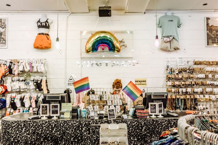 Shoreditch: Street Art & Hidden Gems with a Local Host - Meeting your host and shaping the route