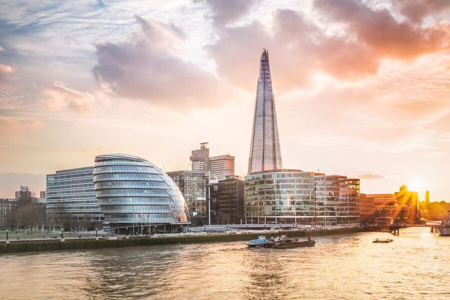 Skip-the-line View from The Shard & Private Tour of London - The Tower of London and royal power