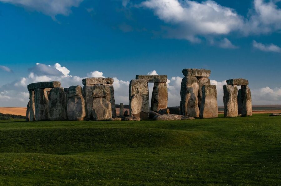 Southampton: Cruise Transfer to London via Stonehenge - The ride across southern England