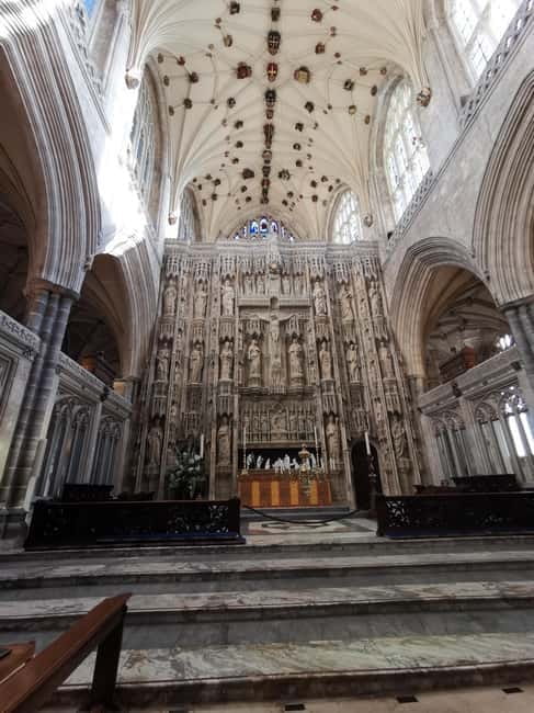 Southampton: Jane Austen's Birthplace & Winchester Day Tour - What the guide adds to the day
