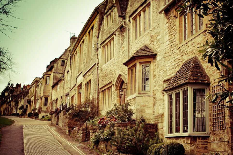Southampton: London via the Cotswolds, Oxford and Pub Lunch - Bibury and Arlington Row: A Gentle Start in the Cotswolds