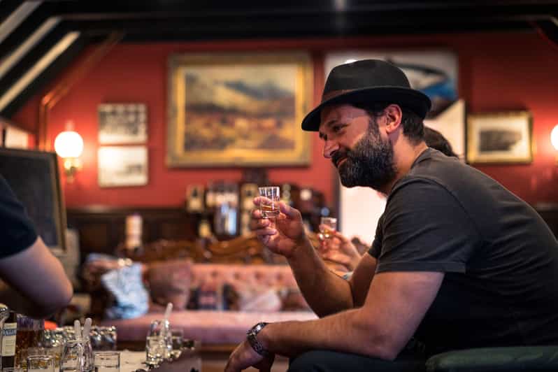 Speyside: Cragganmore Whisky Distillery Tour and Tasting - Three single malts, three chances to compare