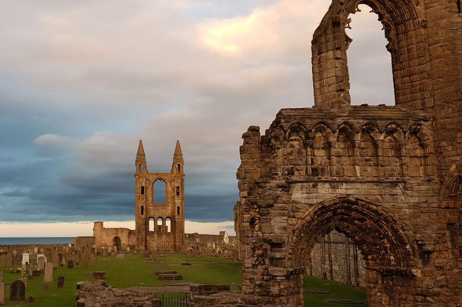 St Andrews: 90-Minute Historical Walking Tour - St Salvator’s College and royal connections