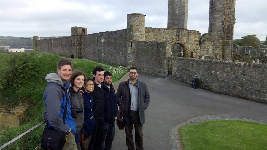 St Andrews: Guided Walking Tour, 12pm, 2pm daily - What the guide adds to the experience