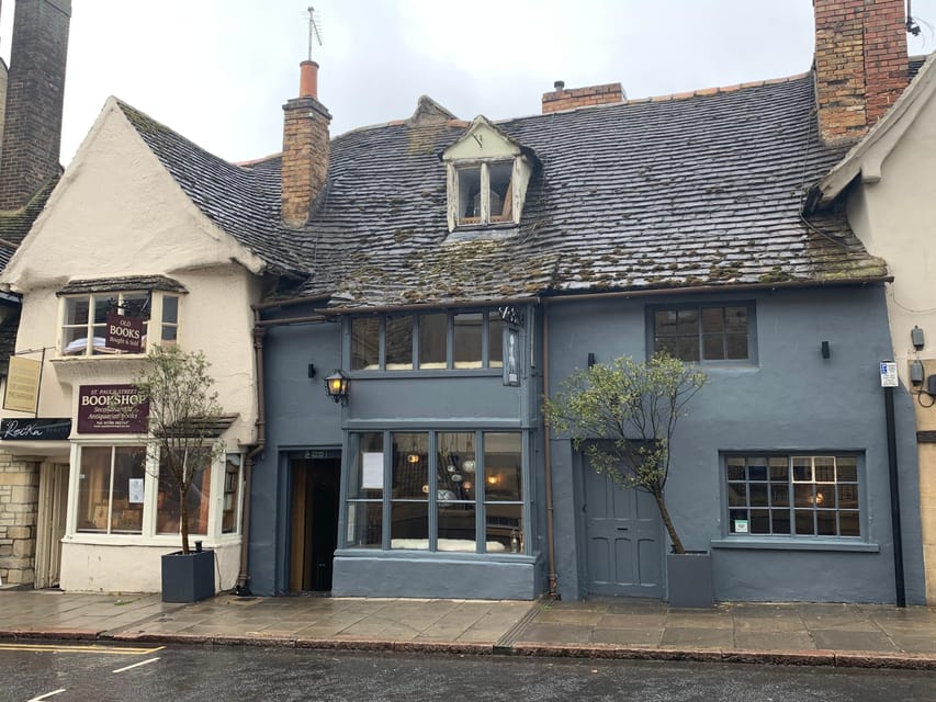 Stamford: Guided Walking Tour of Stamford - Georgian elegance on a medieval base