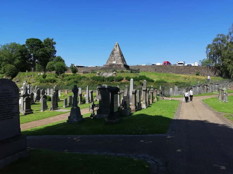 Stirling: Daily Guided Walking Tour (11am & 2pm) - Starting beside the Old Town Jail