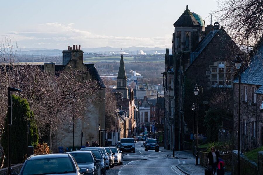 Stirling: Historical Walking Tour in Spanish - Why Stirling matters beyond its castle