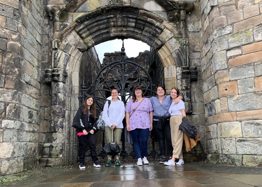 Stirling: Private Old Town & Castle Walking Tour - Why this three-hour format works in Stirling