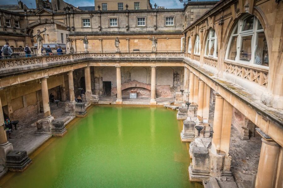 Stonehenge & Bath: Full-Day Coach Tour from London - The drive west to Bath