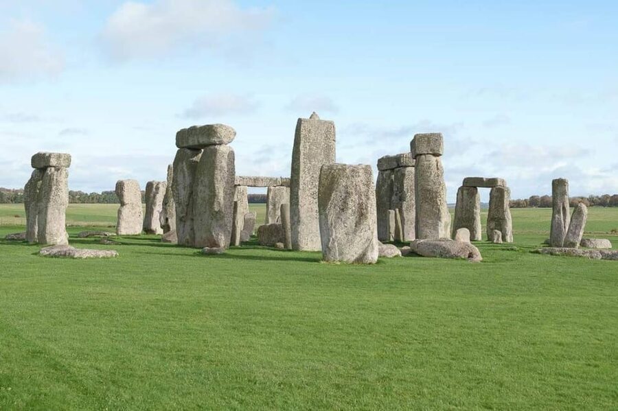 Stonehenge, Bath, Windsor and Roman Baths London Day Tours - Inside the Roman Baths
