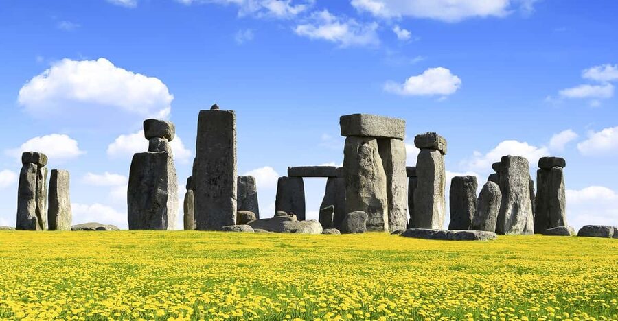 Stonehenge, Bath, Windsor and Roman Baths London Day Tours - Windsor Castle and the royal option