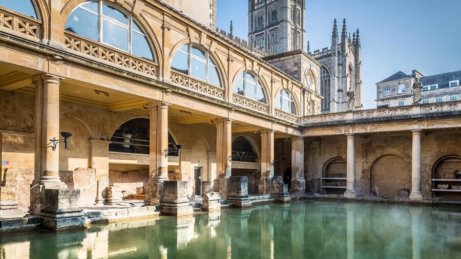 Stonehenge , Lacock , Roman Baths: Private Tour - The cost: strong for seven, harder to justify for two