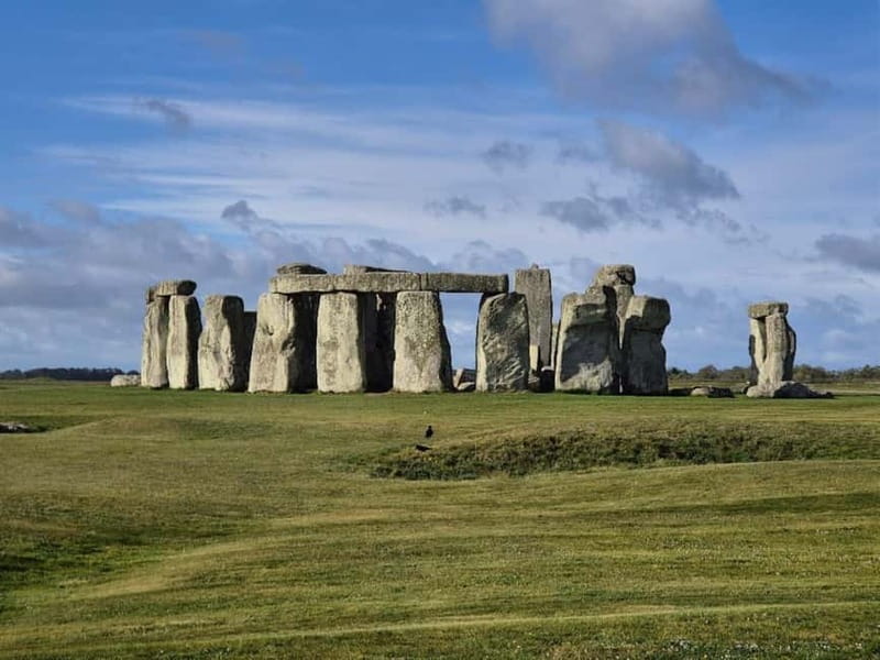 Stonehenge & Sacred Land Guided Driving Tour - What this private day is really about