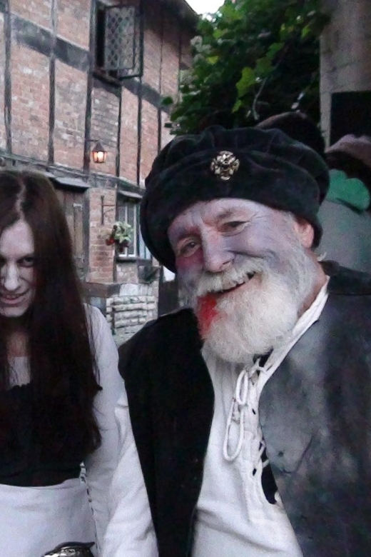 Stratford-upon-Avon: Lantern-Lit Ghost Tour at Tudor World - Key points to know before you book