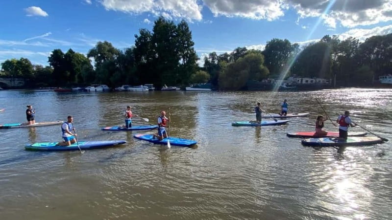 Teddington: Paddleboard Experience on the Thames - Your first 15 to 20 minutes on dry land