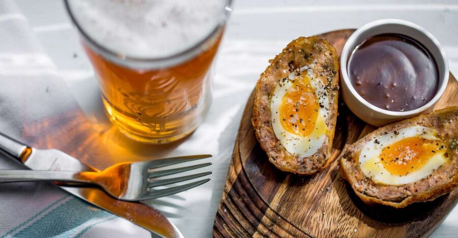 The Authentic Walking Tour with Indian Tasting Meal - Leadenhall Market and London’s layered past