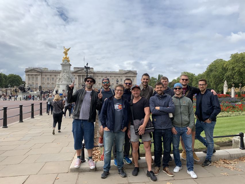 The London "Big Six" and a Pub. 5.5 hour tour - Starting at Queensway and entering the Royal Parks