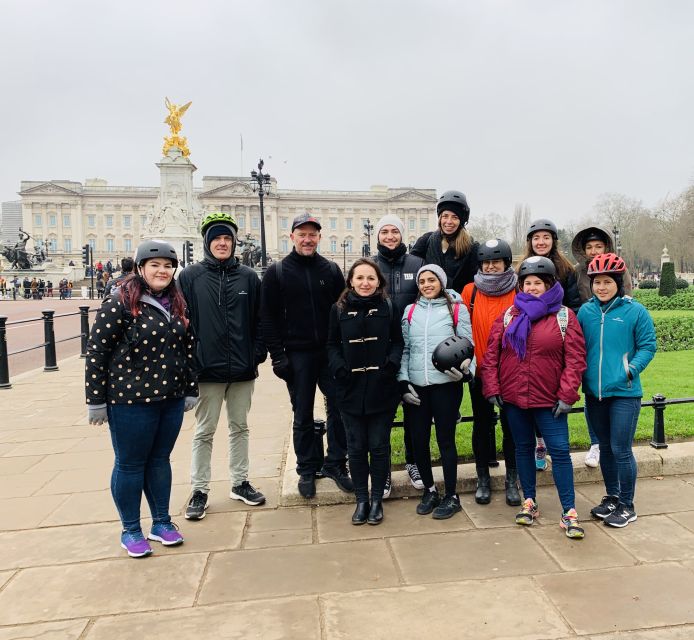 The London "Big Six" and a Pub. 5.5 hour tour - Westminster Abbey, Parliament, and Big Ben