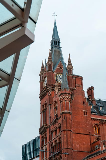 The most complete and exclusive Harry Potter tour in London - Monument, London Bridge, and the South Bank
