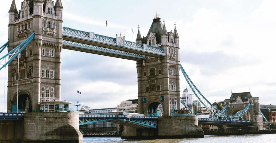 The Old City of London - Guided Walking Tour 12 guests 2,5h - Starting at Temple Church